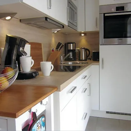 Holiday home Seehund 5 *